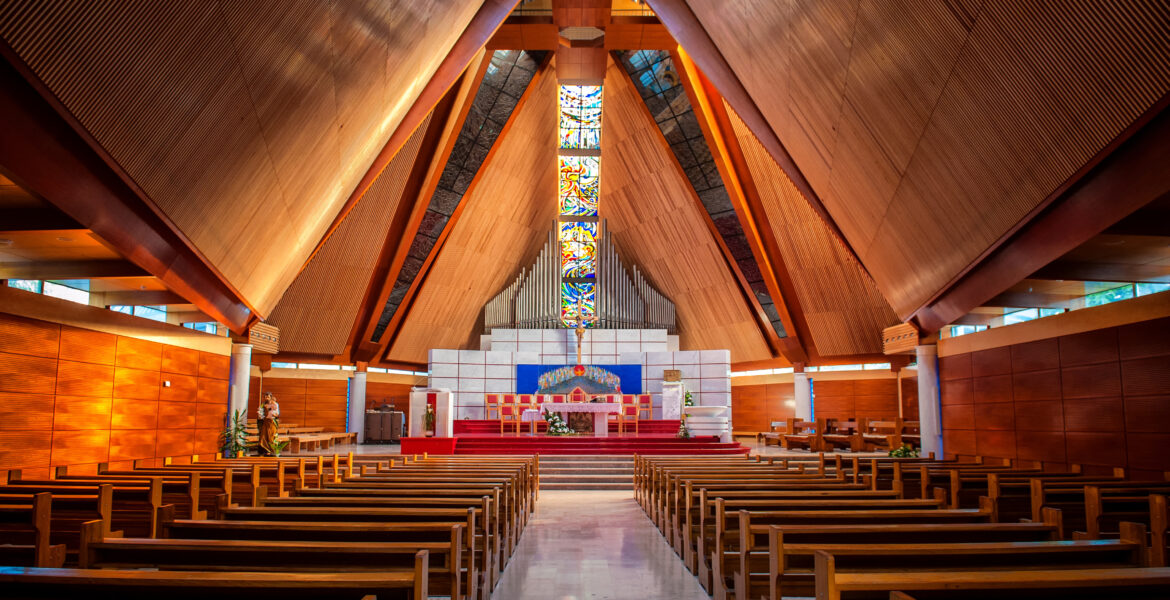 Status Quo Churches Don't Need a Pastor